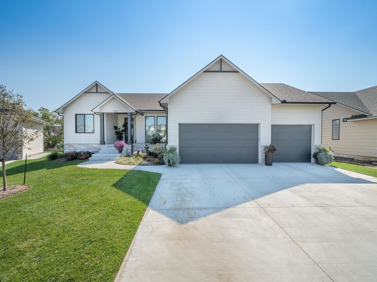 1023 W Silverstone Ct Andover, KS 67002 - Thumbnail 2