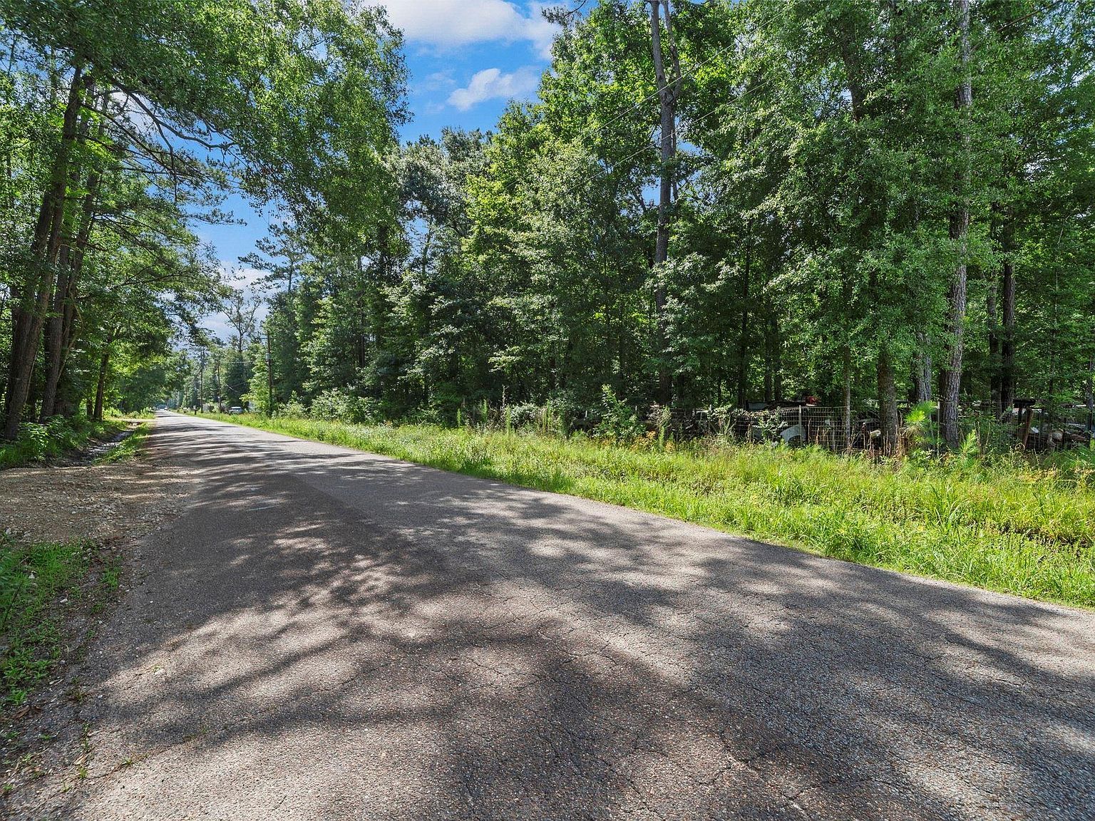 15597 Westgate Rd Splendora, TX 77372, 77372