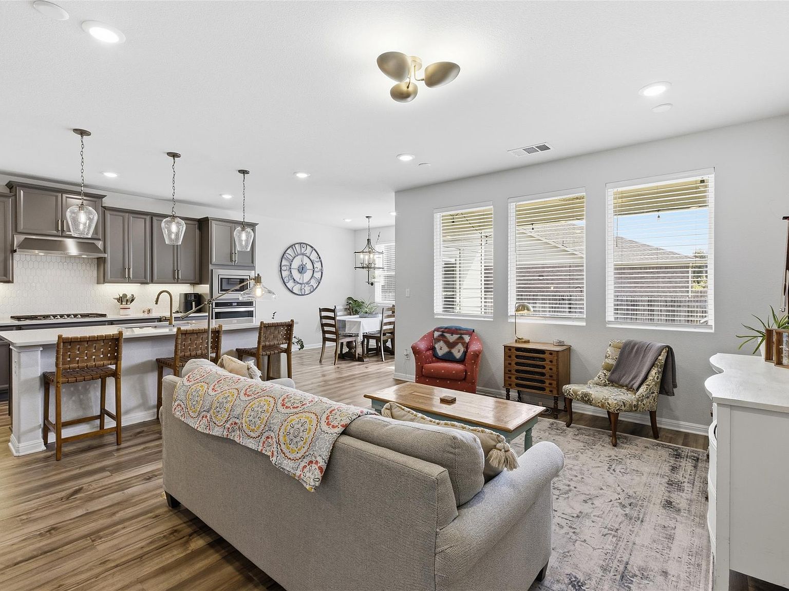 116 High Mesa Dr Georgetown, TX 78628 - Thumbnail 2