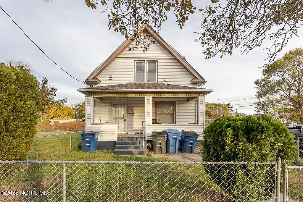 820 Miller St Toledo, OH 43607 - Thumbnail 2