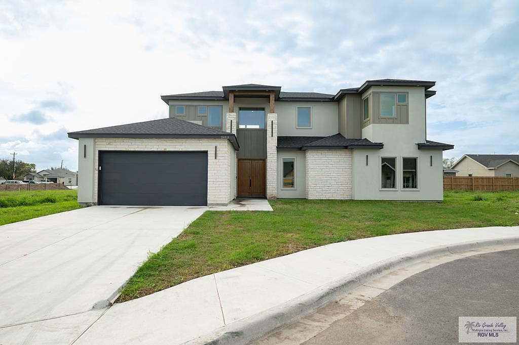 2613 Max St Harlingen, TX 78552 - Thumbnail 2