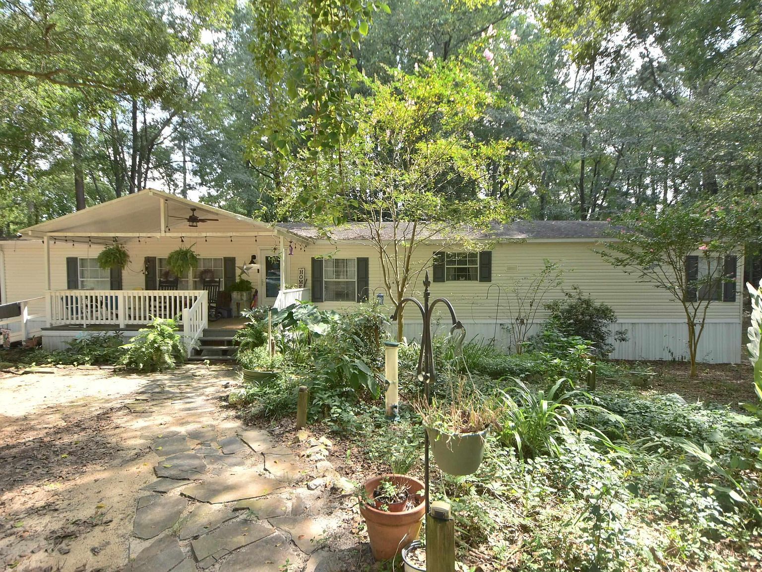 930 Peach Festival Rd Gilbert, SC 29054 - Thumbnail 2