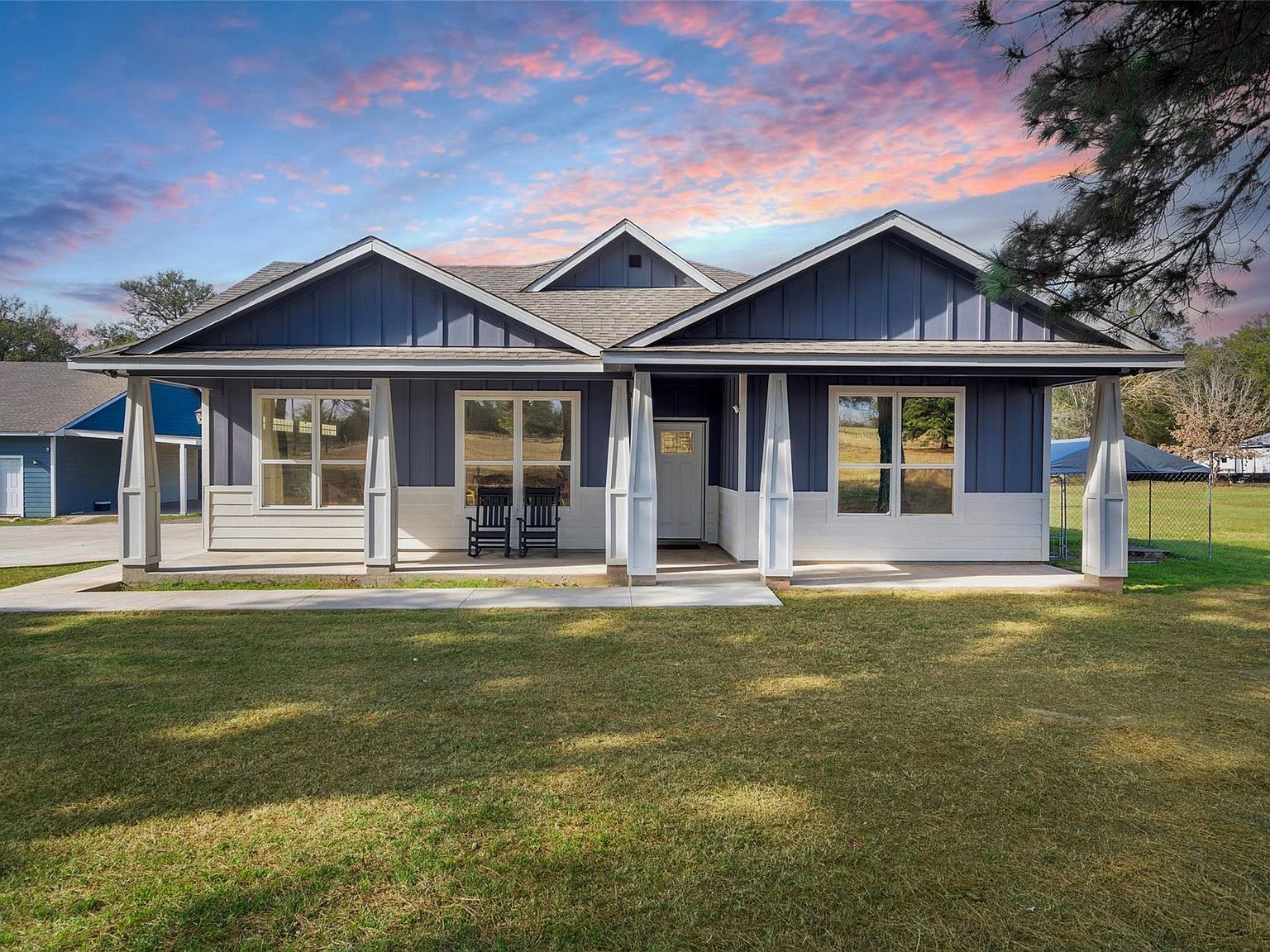 1880 E Highway 21 Paige, TX 78659 - Thumbnail 2