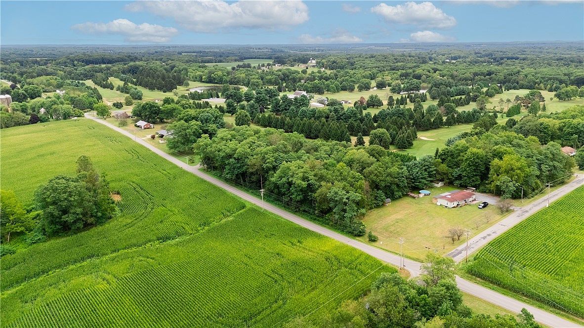 66 Isle Rd #68 Butler, PA 16001 - Thumbnail 2