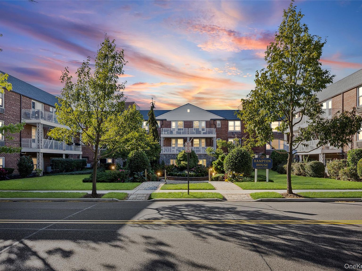 120 Morris Ave APT B5 Rockville Centre, NY 11570 - Thumbnail 2