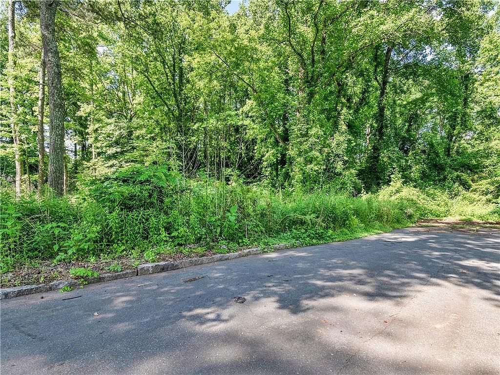 727 Knox Dr SE Atlanta, GA 30315 - Thumbnail 2