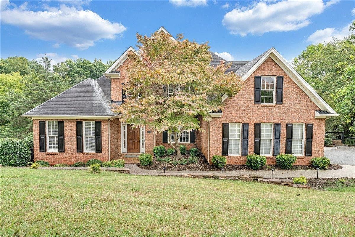 118 Sailview Dr Forest, VA 24551 - Thumbnail 2