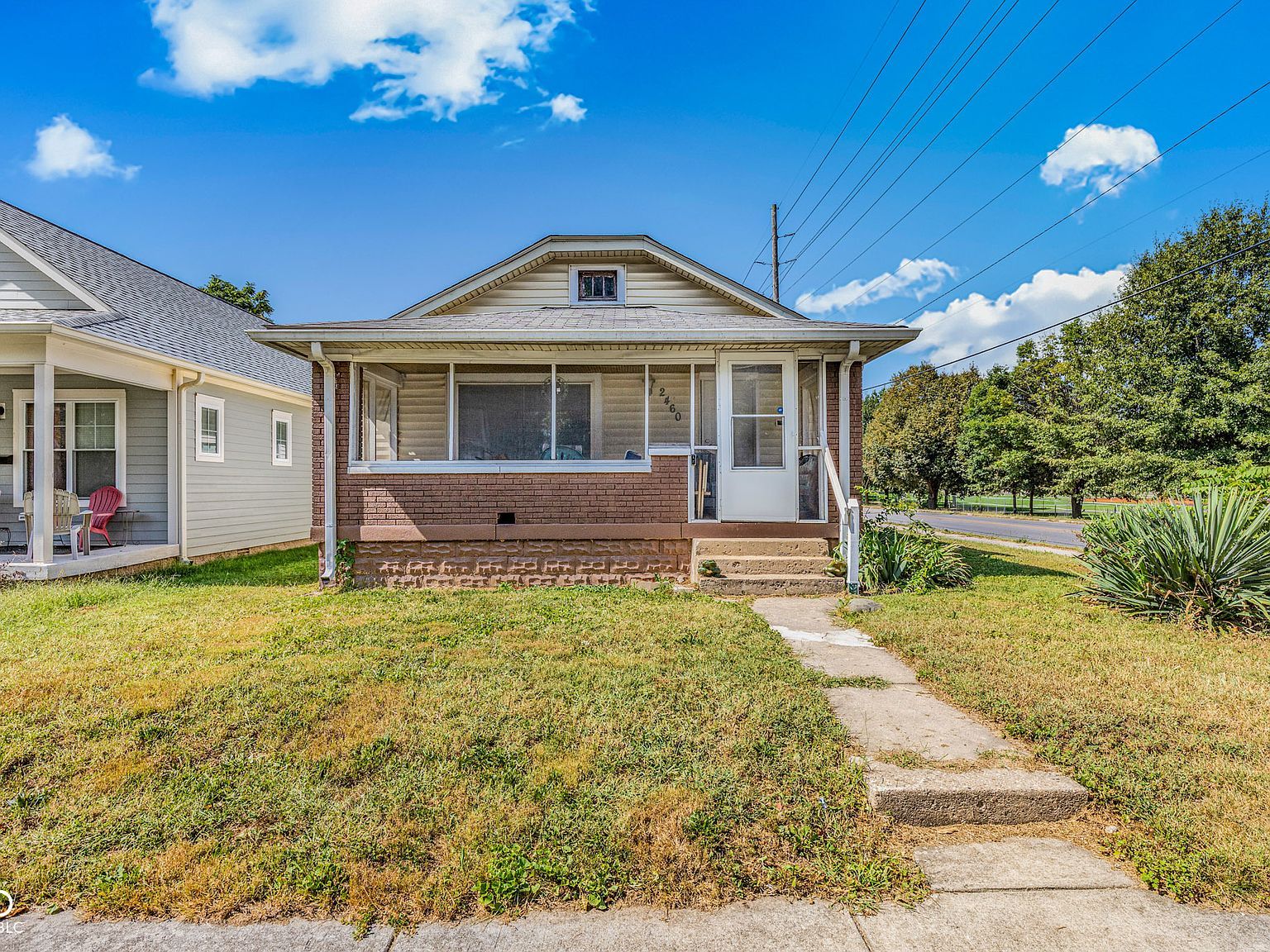 2460 Sheldon St Indianapolis, IN 46218 - Thumbnail 2