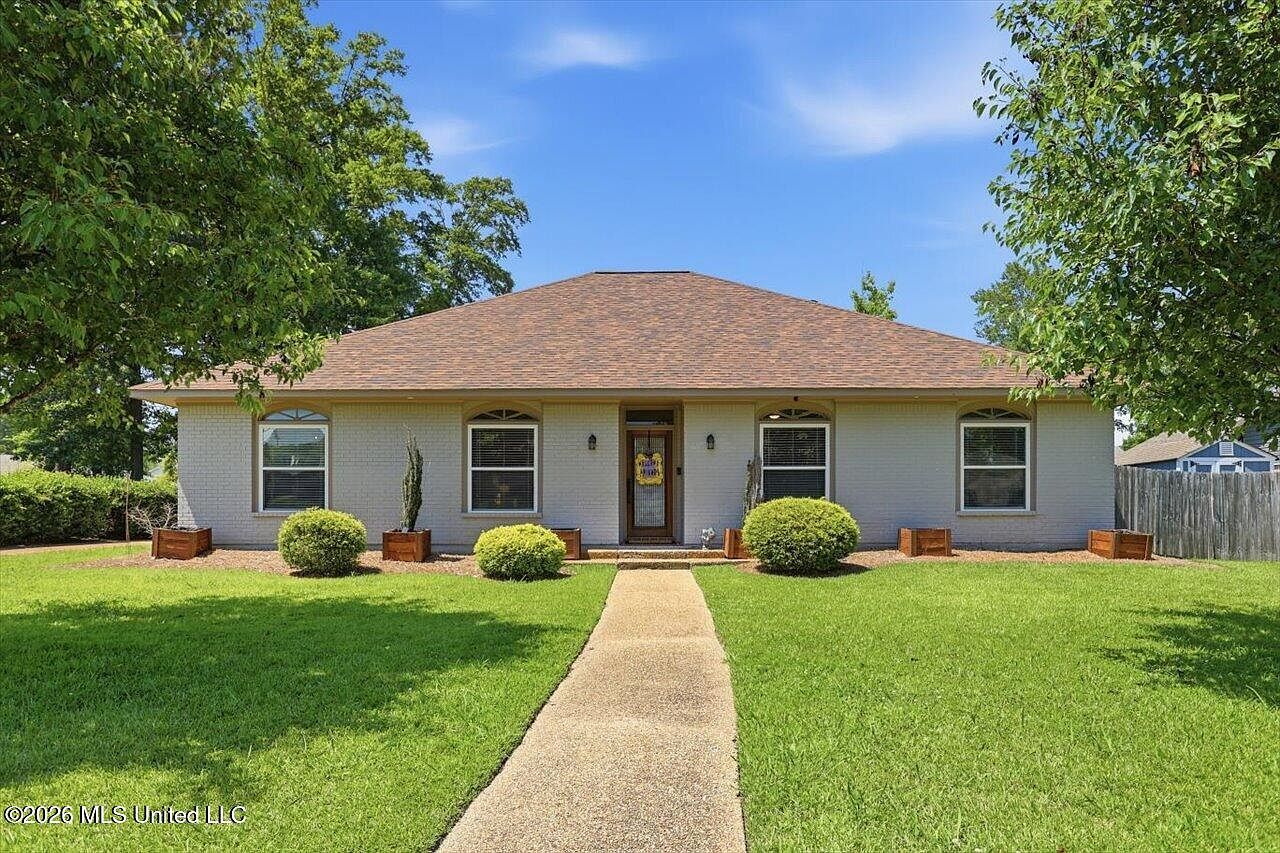 56 Westridge Dr Brandon, MS 39047, 39047