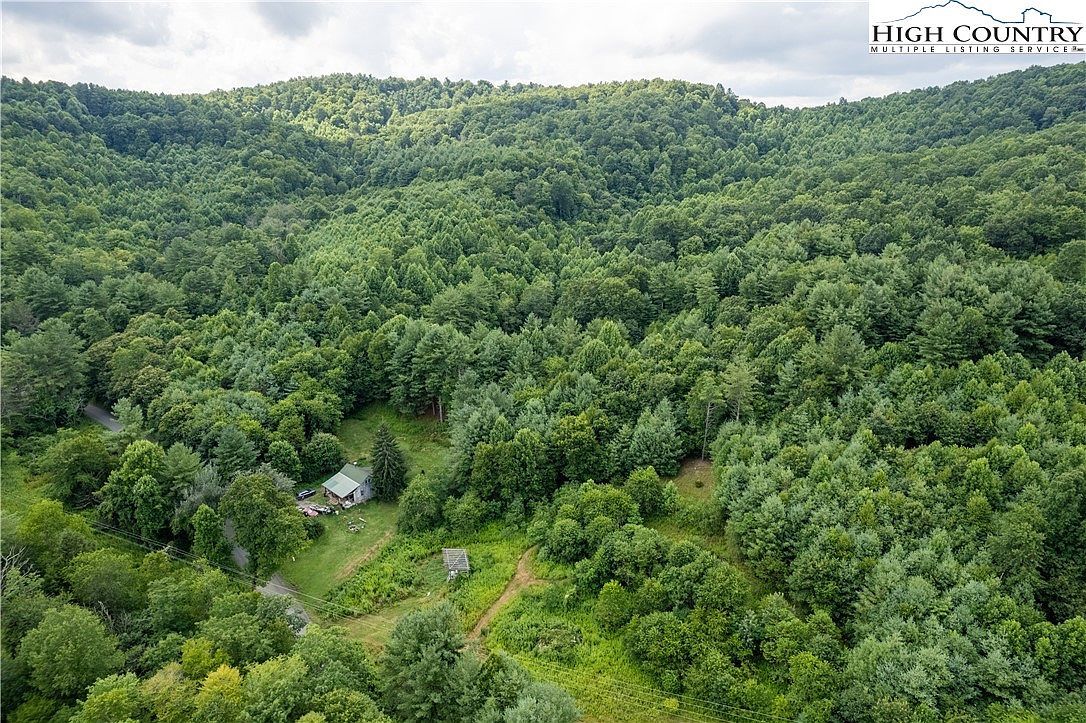 2836 Pine Swamp Rd Fleetwood, NC 28626 - Thumbnail 2