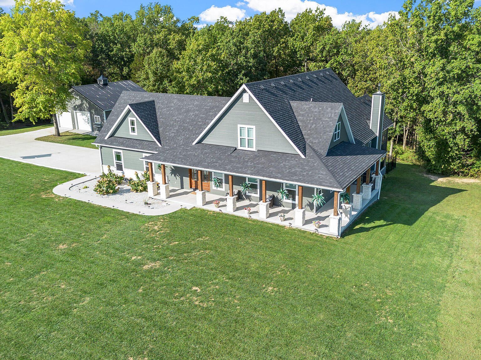 25400 Silvercrest Ct Wooldridge, MO 65287 - Thumbnail 2