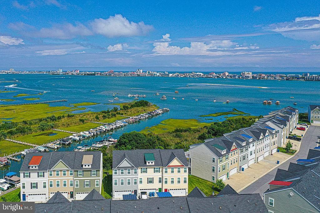 12909 Sand Bar Ln UNIT 4 Ocean City, MD 21842 - Thumbnail 2