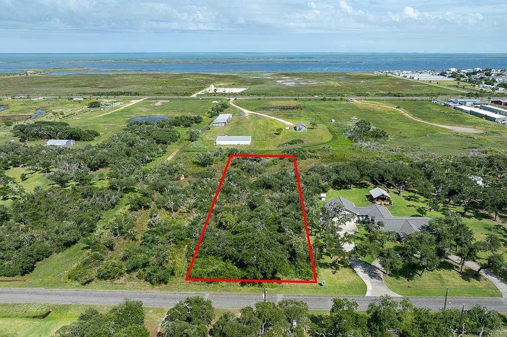 213 Portia Ave #A Rockport, TX 78382 - Thumbnail 2
