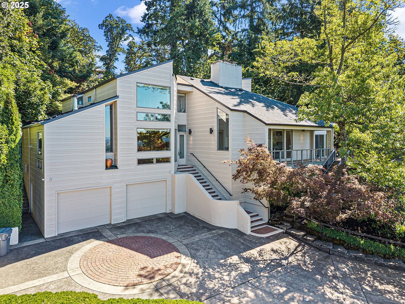 2683 Cresta De Ruta St Eugene, OR 97403 - Thumbnail 2