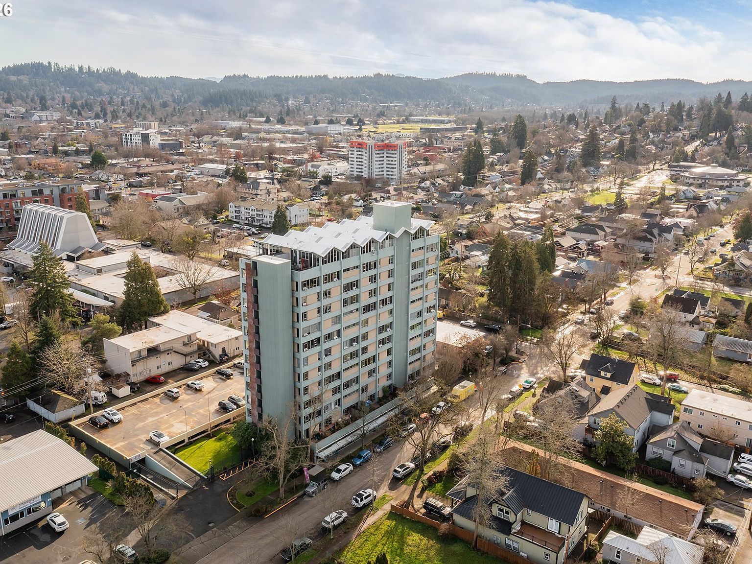 1313 Lincoln St APT 308 Eugene, OR 97401 - Thumbnail 2