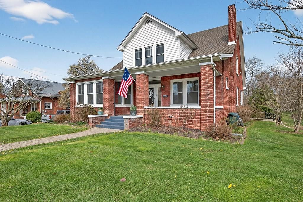 415 E Main St Marion, VA 24354  | Single Family