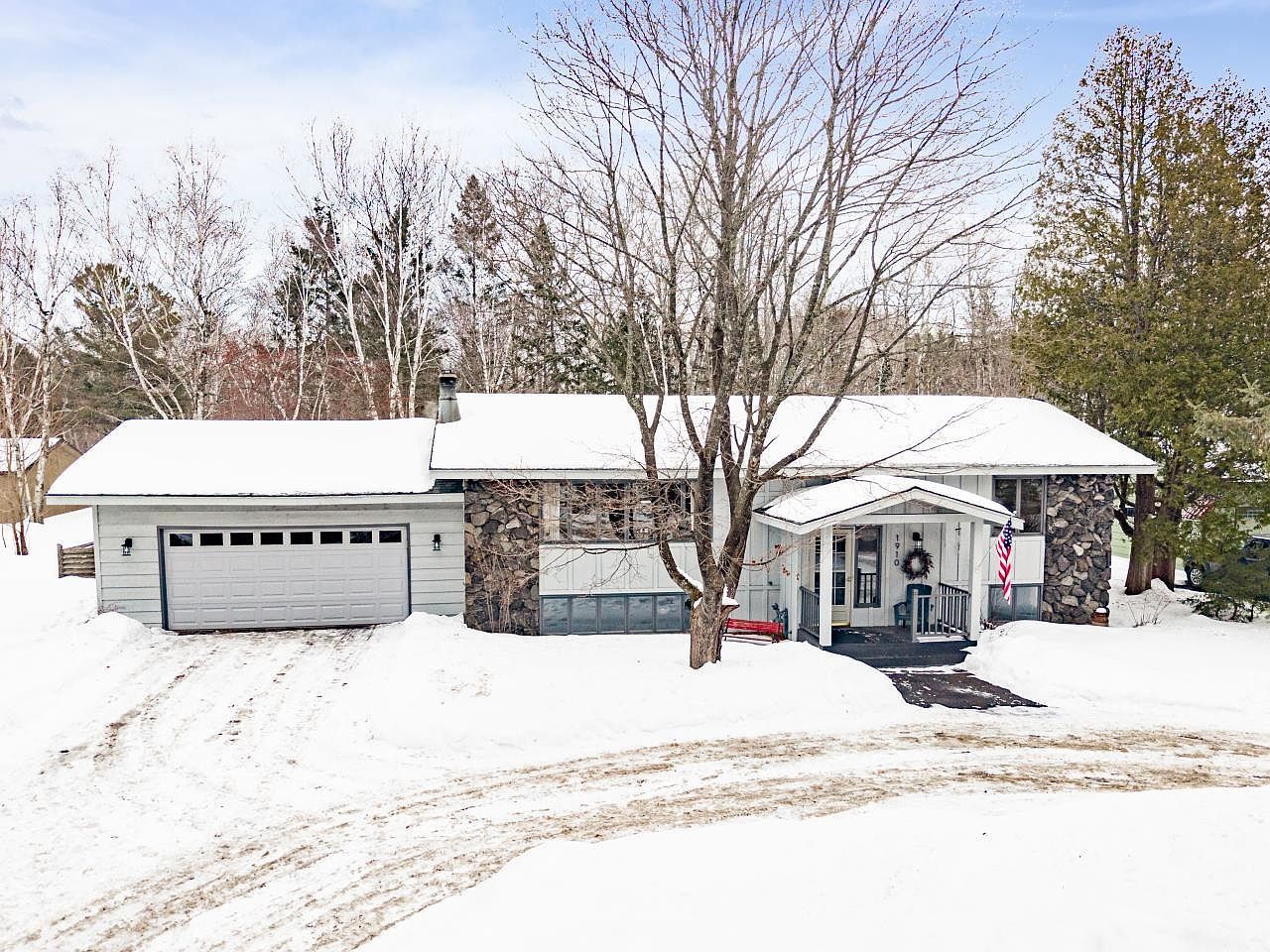 1910 Ponderosa Ave Duluth, MN 55811 - Thumbnail 2