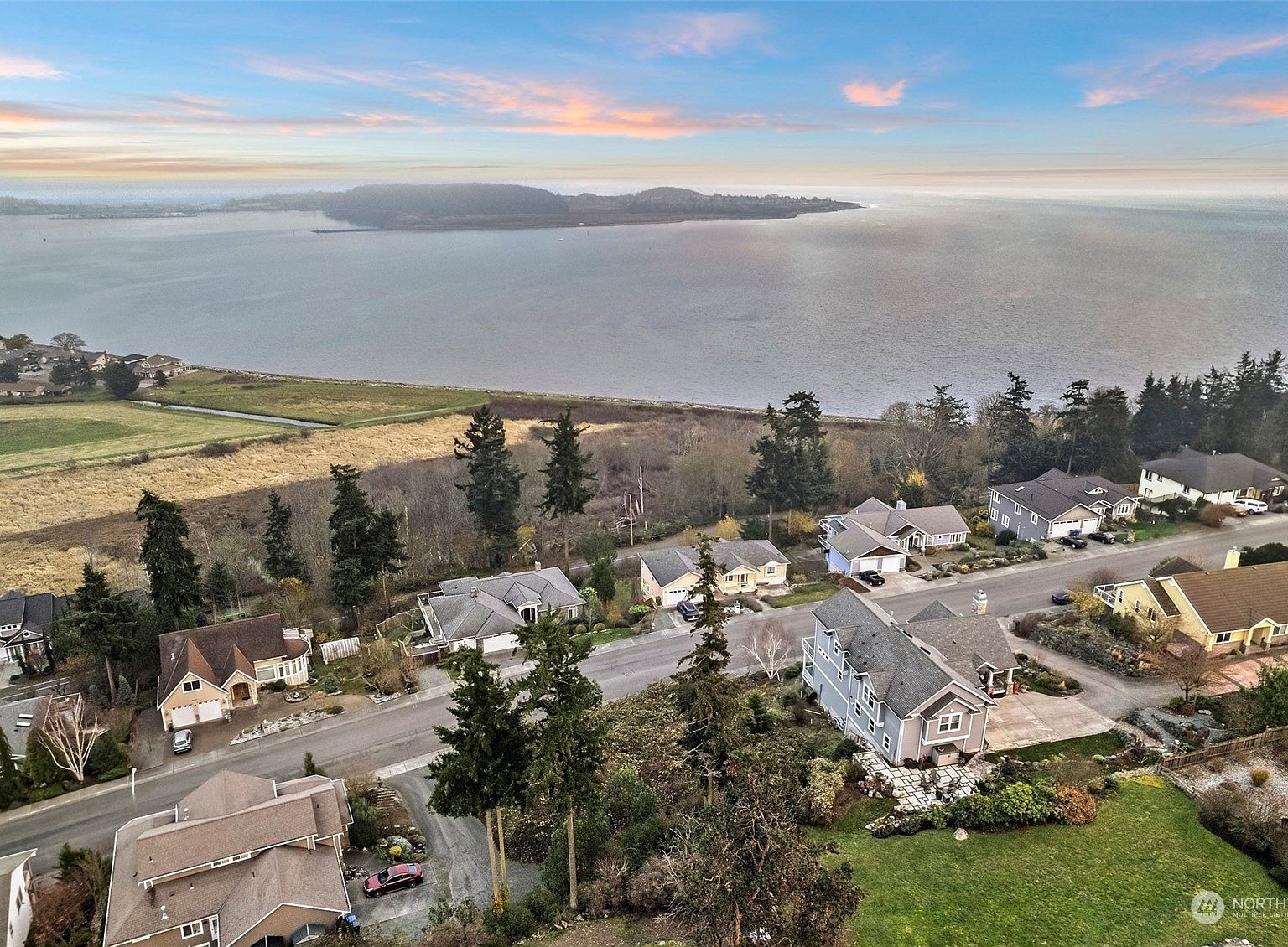 2331 SW Freund St Oak Harbor, WA 98277 - Thumbnail 2