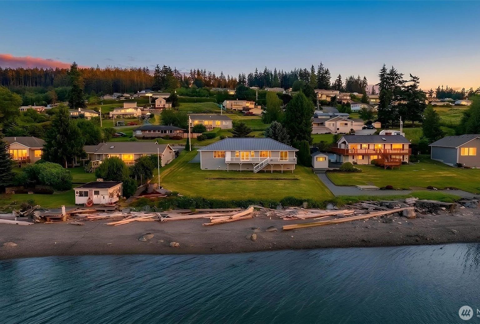 639 Beacon View Dr Oak Harbor, WA 98277, 98277