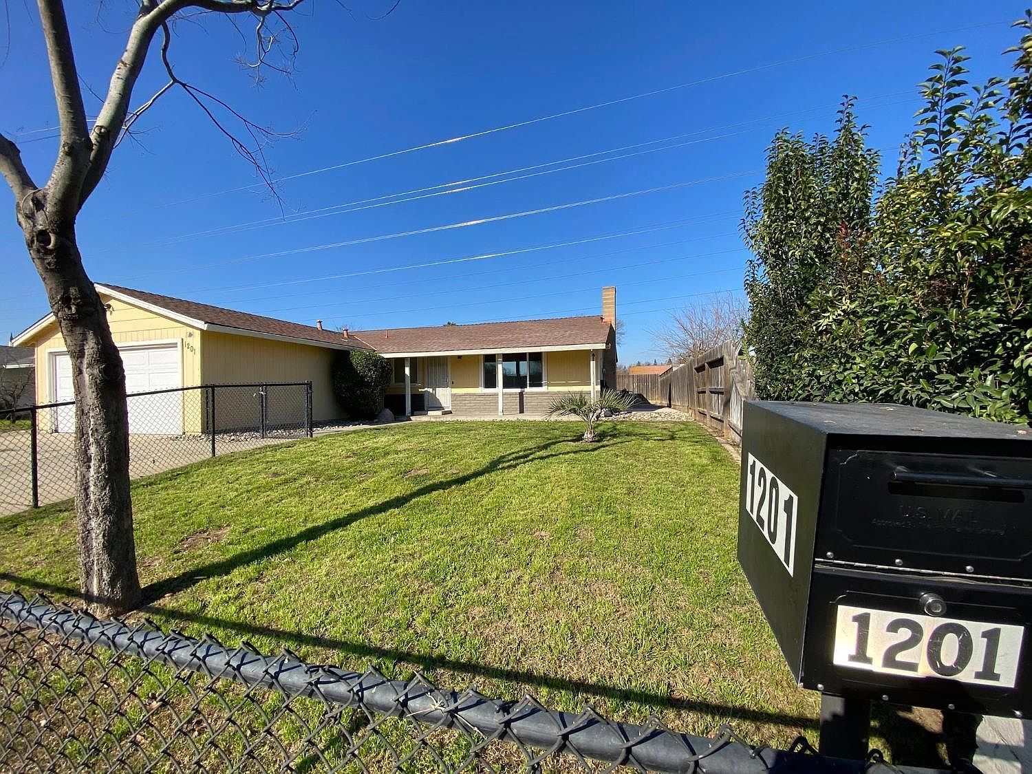 1201 Chateaugay Dr Modesto, CA 95356 - Thumbnail 2