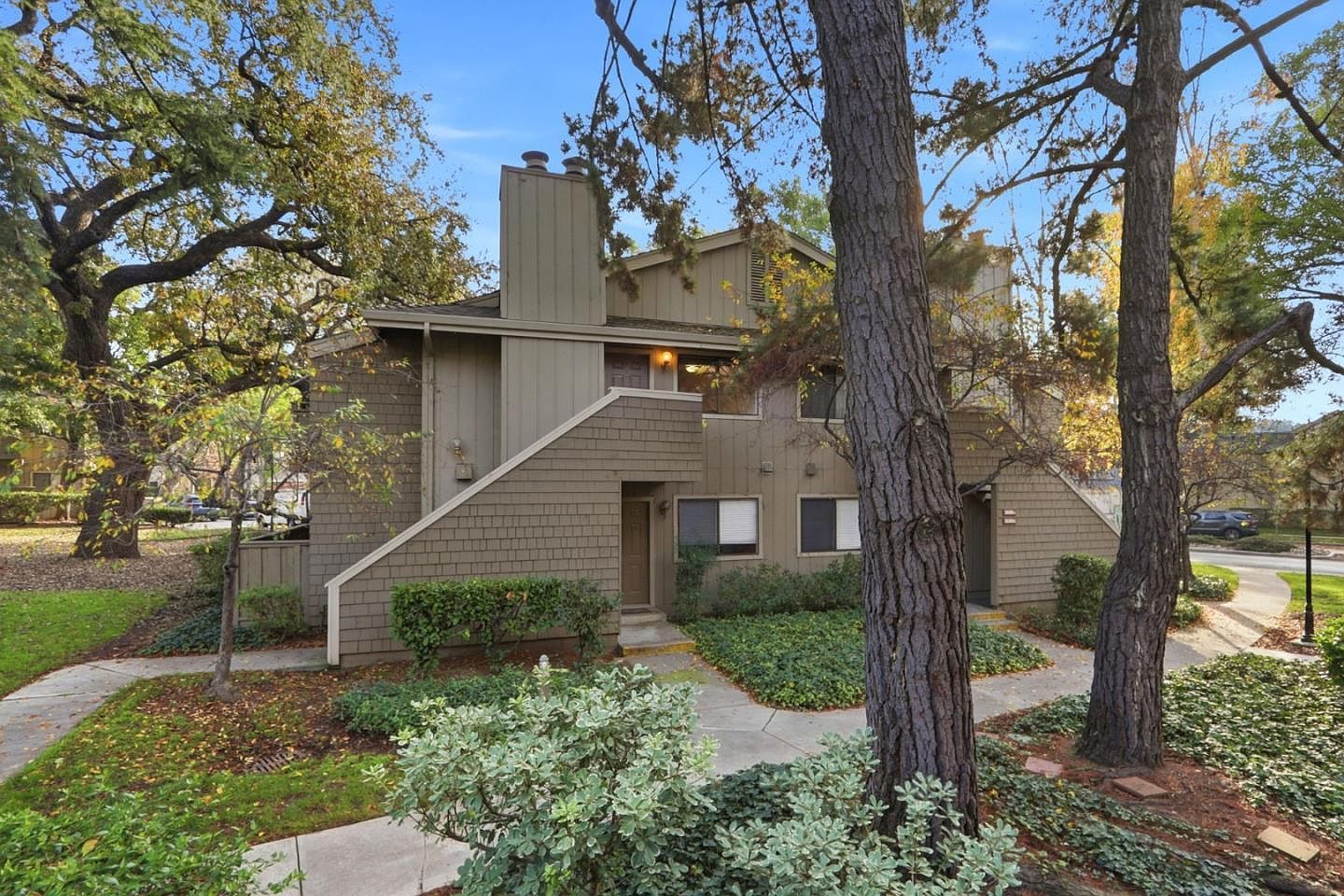 5688 Makati Cir APT H San Jose, CA 95123 - Thumbnail 2