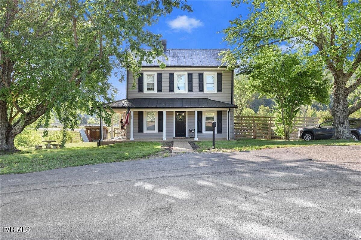 2829 & 2839 Rock Springs Rd Kingsport, TN 37664  | Single Family