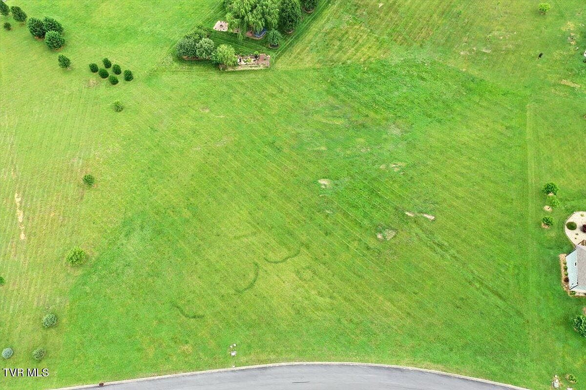 5036 Serenity Dr Mooresburg, TN 37811, 37811