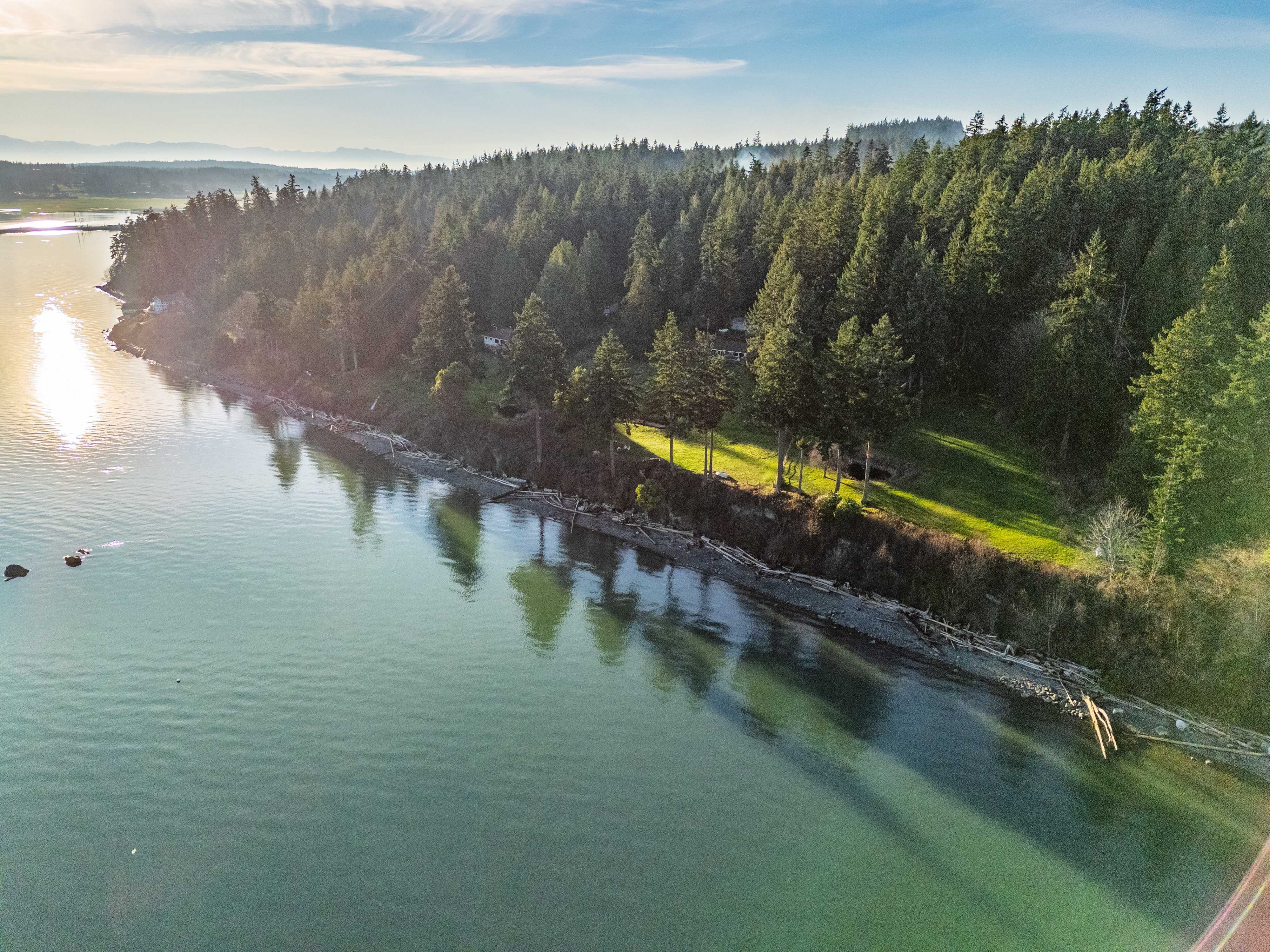 Seahorse Ln, Oak Harbor, WA, 98277 - Thumbnail 2