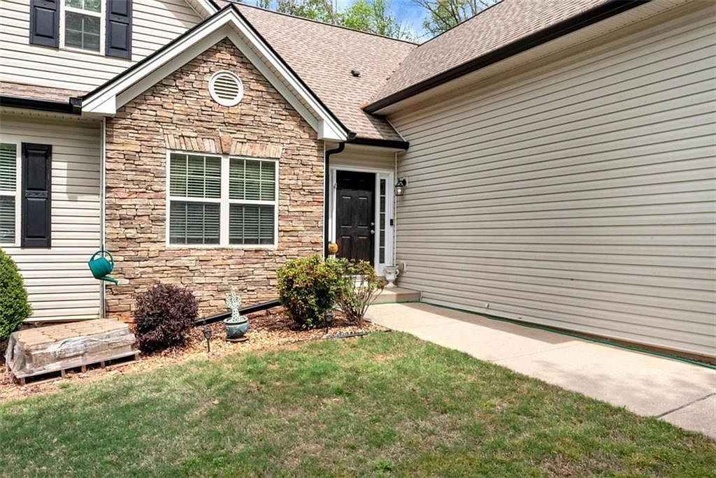 232 Cypress Dr Jefferson, GA 30549, 30549