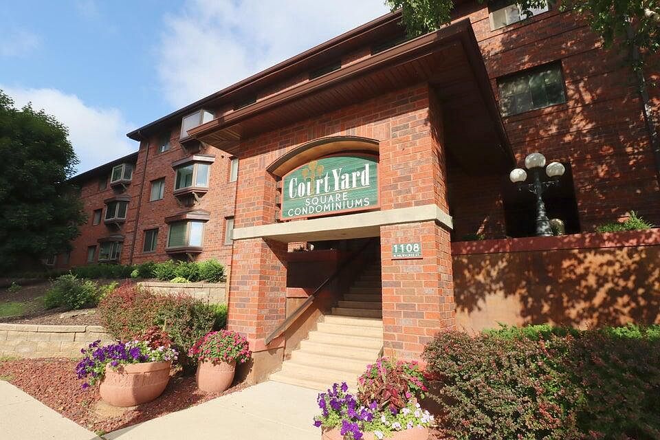 1108 N Milwaukee St Unit 136 Milwaukee, WI 53202 - Thumbnail 2