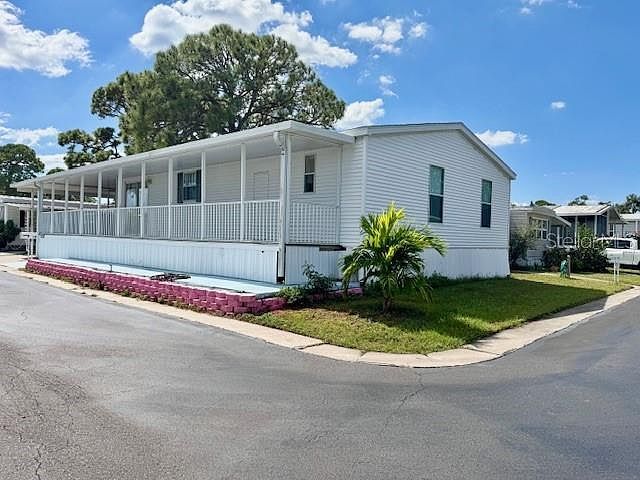 7803 46th Ave N LOT 39 Saint Petersburg, FL 33709 - Thumbnail 2