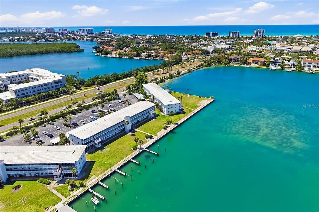 763 John Ringling Blvd #22 Sarasota, FL 34236, 34236