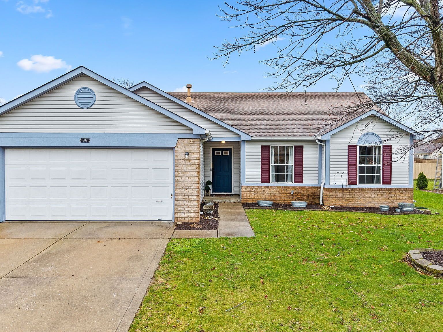 202 Pineview Dr Mooresville, IN 46158 - Thumbnail 2