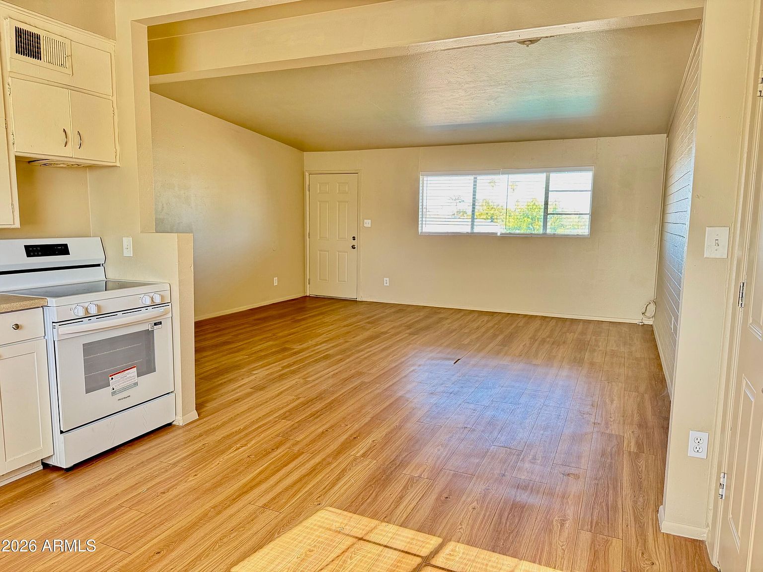 2150 W Missouri Ave APT 213 Phoenix, AZ 85015 - Thumbnail 2