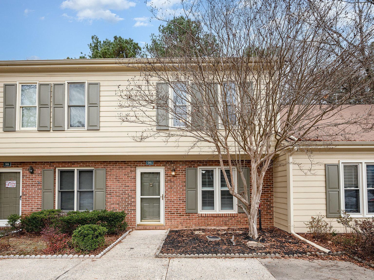 96 Sparger Springs Ln Durham, NC 27705 - Thumbnail 2