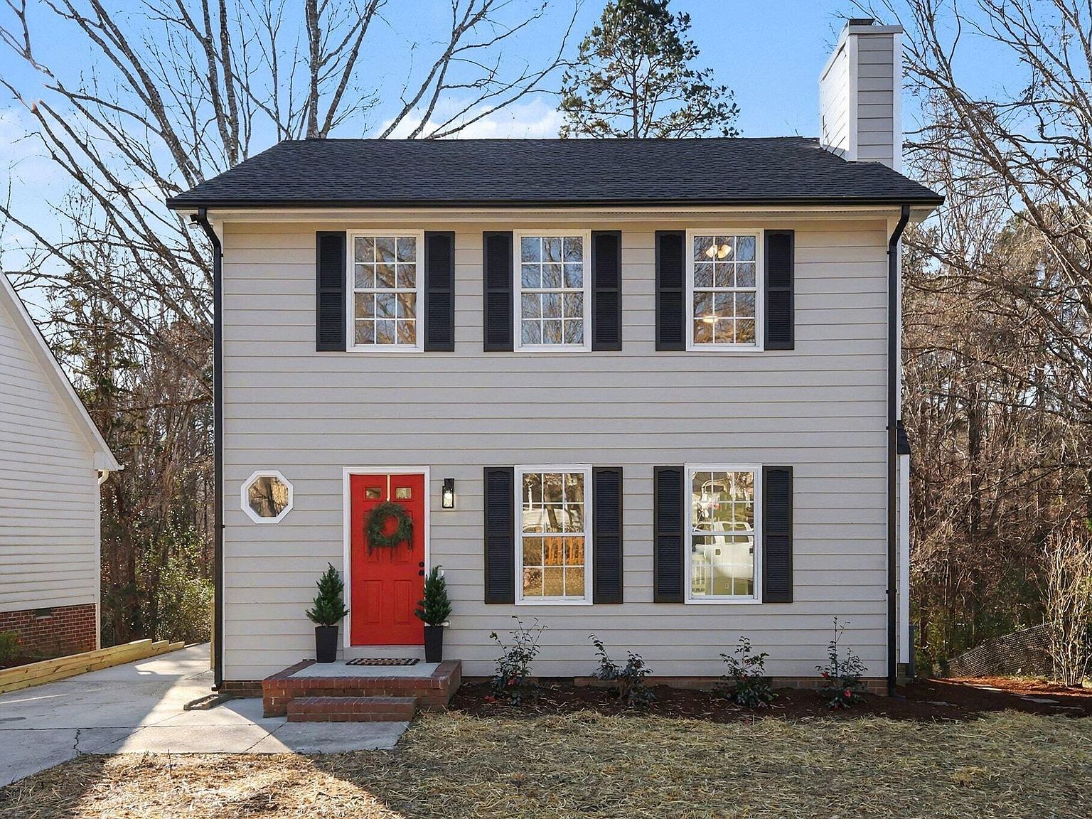 4311 White Cliff Ln Durham, NC 27712 - Thumbnail 2