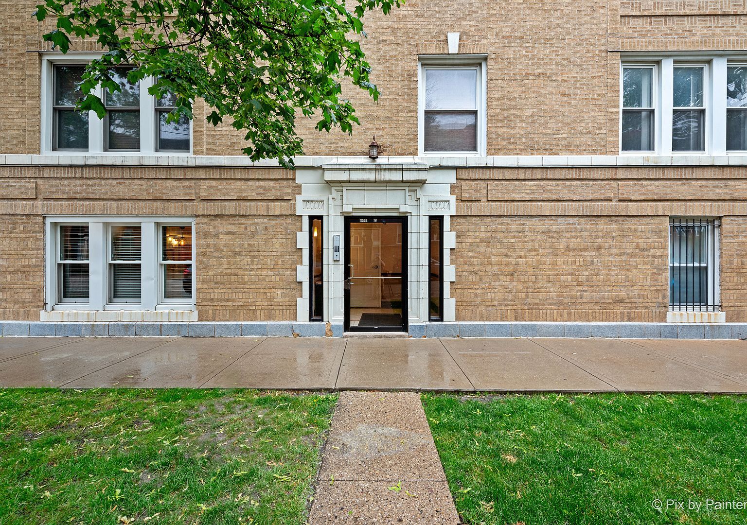 3538 W Ainslie St APT G Chicago, IL 60625 - Thumbnail 2