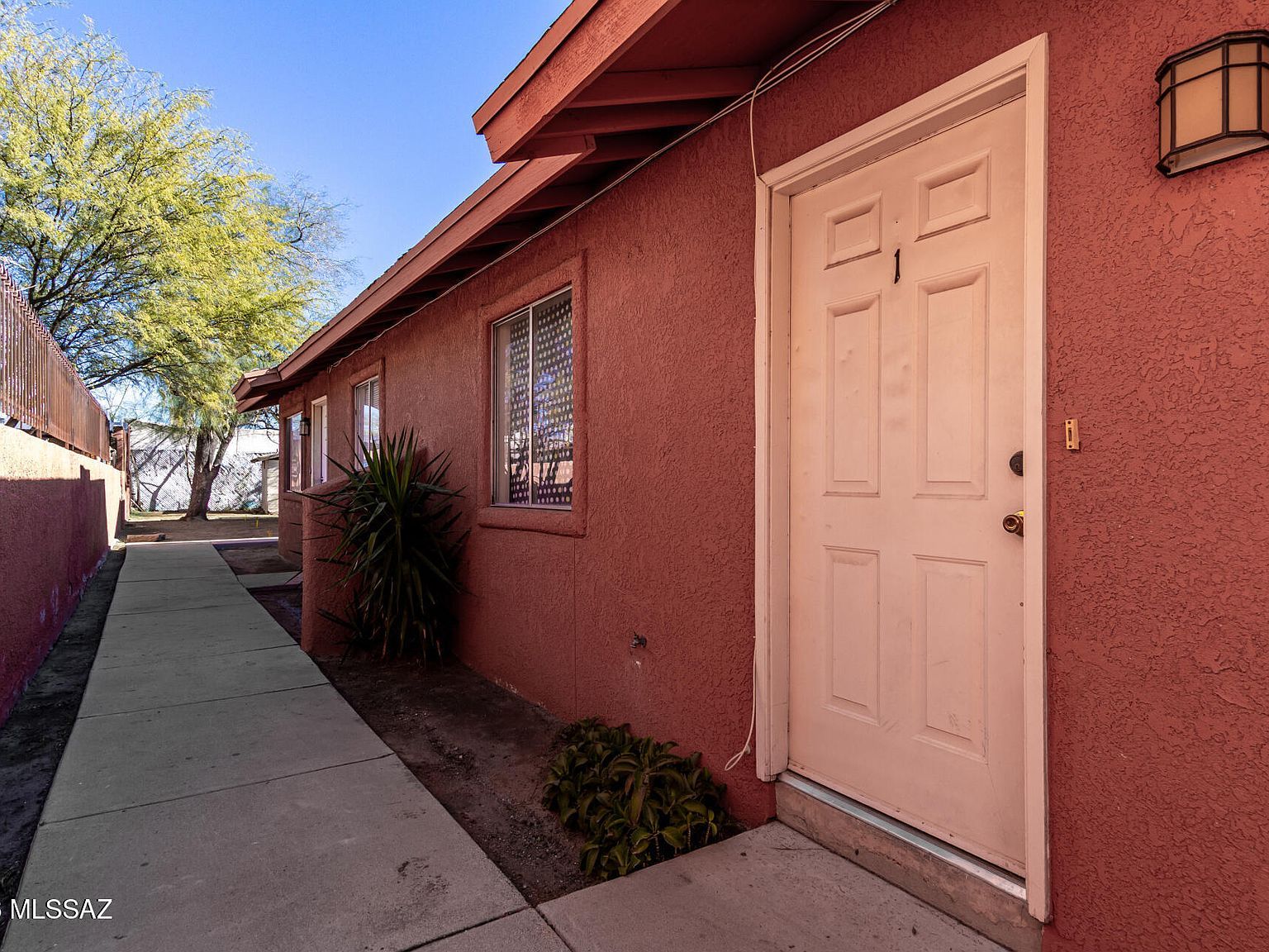 3815 S 5th Ave Tucson, AZ 85714 - Thumbnail 2
