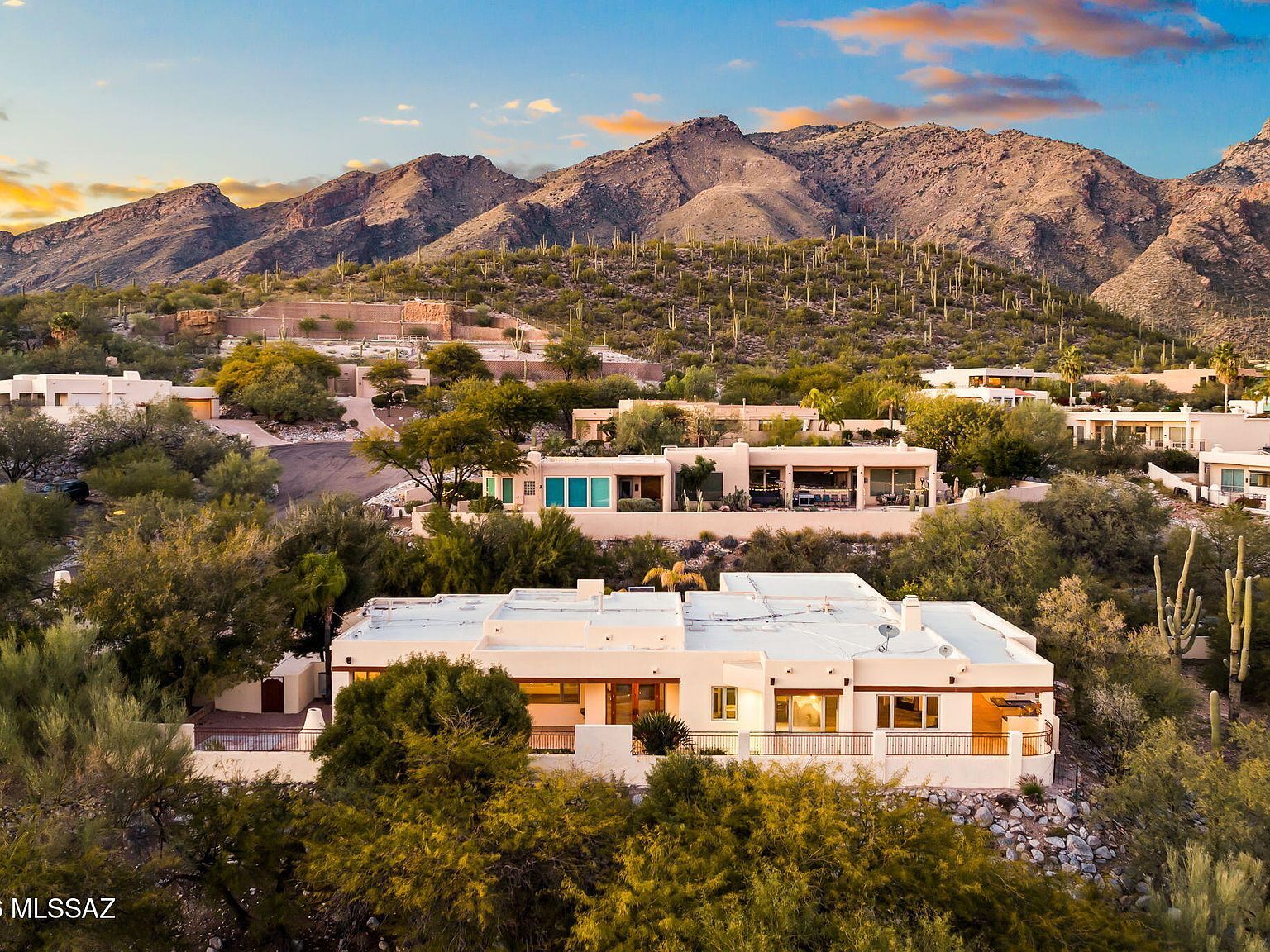 6400 N Nirvana Pl Tucson, AZ 85750 - Thumbnail 2