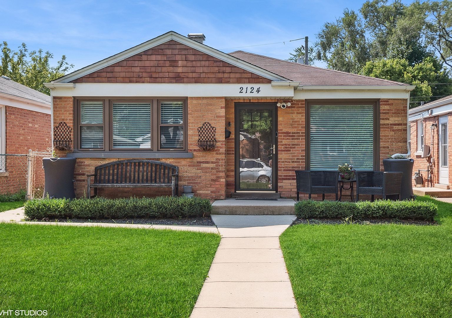 2124 Seward St Evanston, IL 60202 - Thumbnail 2