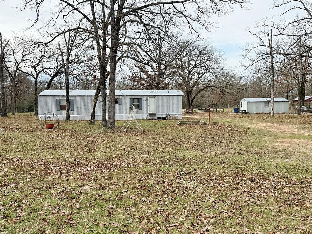 270 An County Rd #4254 Palestine, TX 75803 - Thumbnail 2