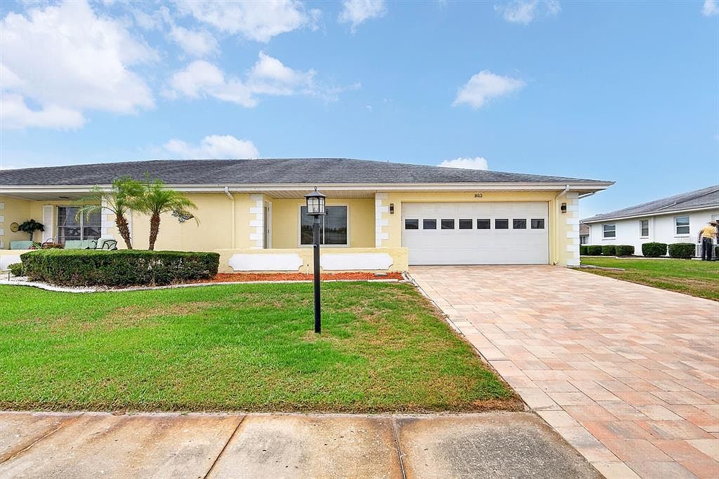 1612 Bentwood Dr Sun City Center, FL 33573, 33573
