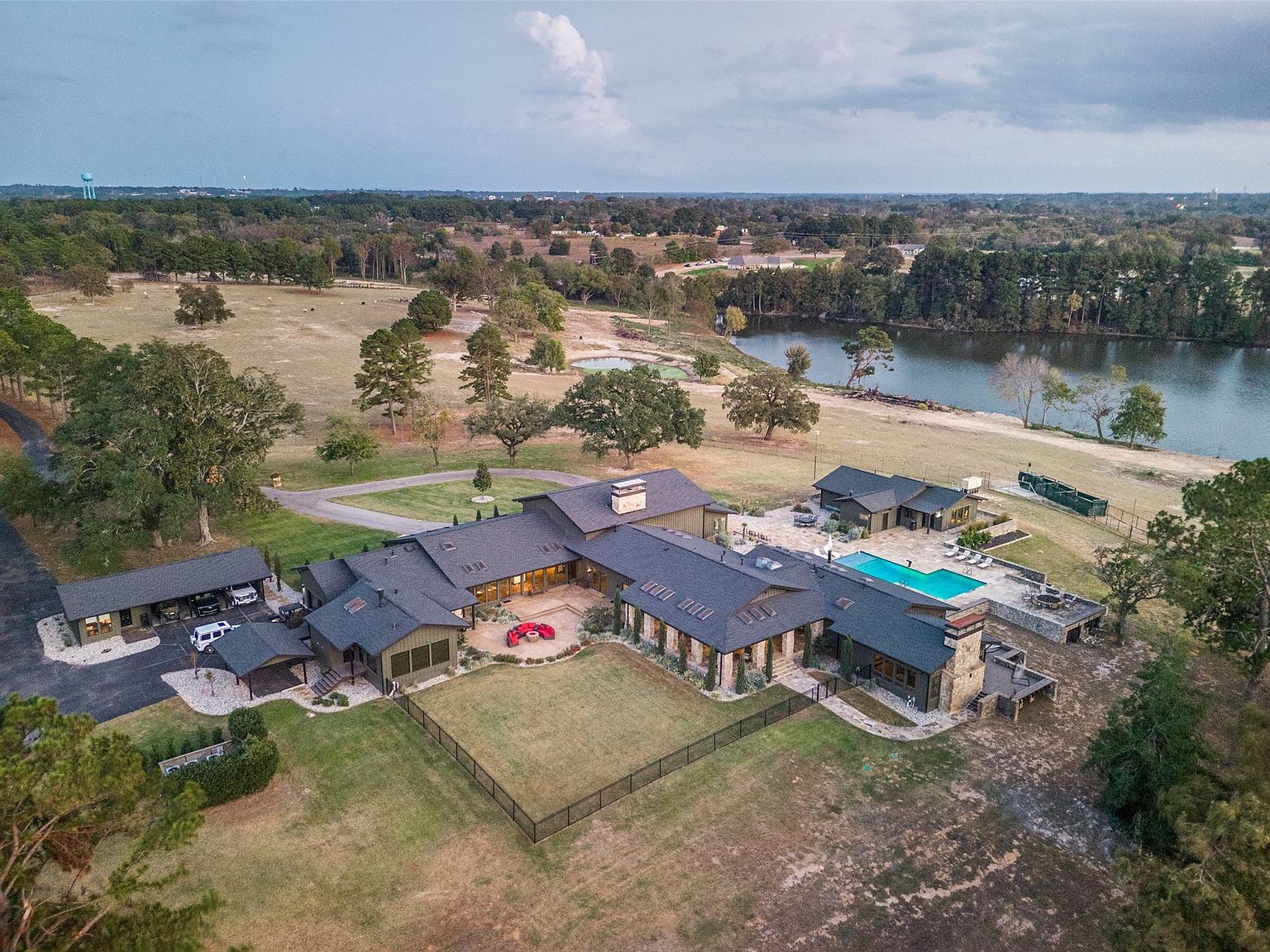 6700 Valley View Dr Athens, TX 75752 - Thumbnail 2