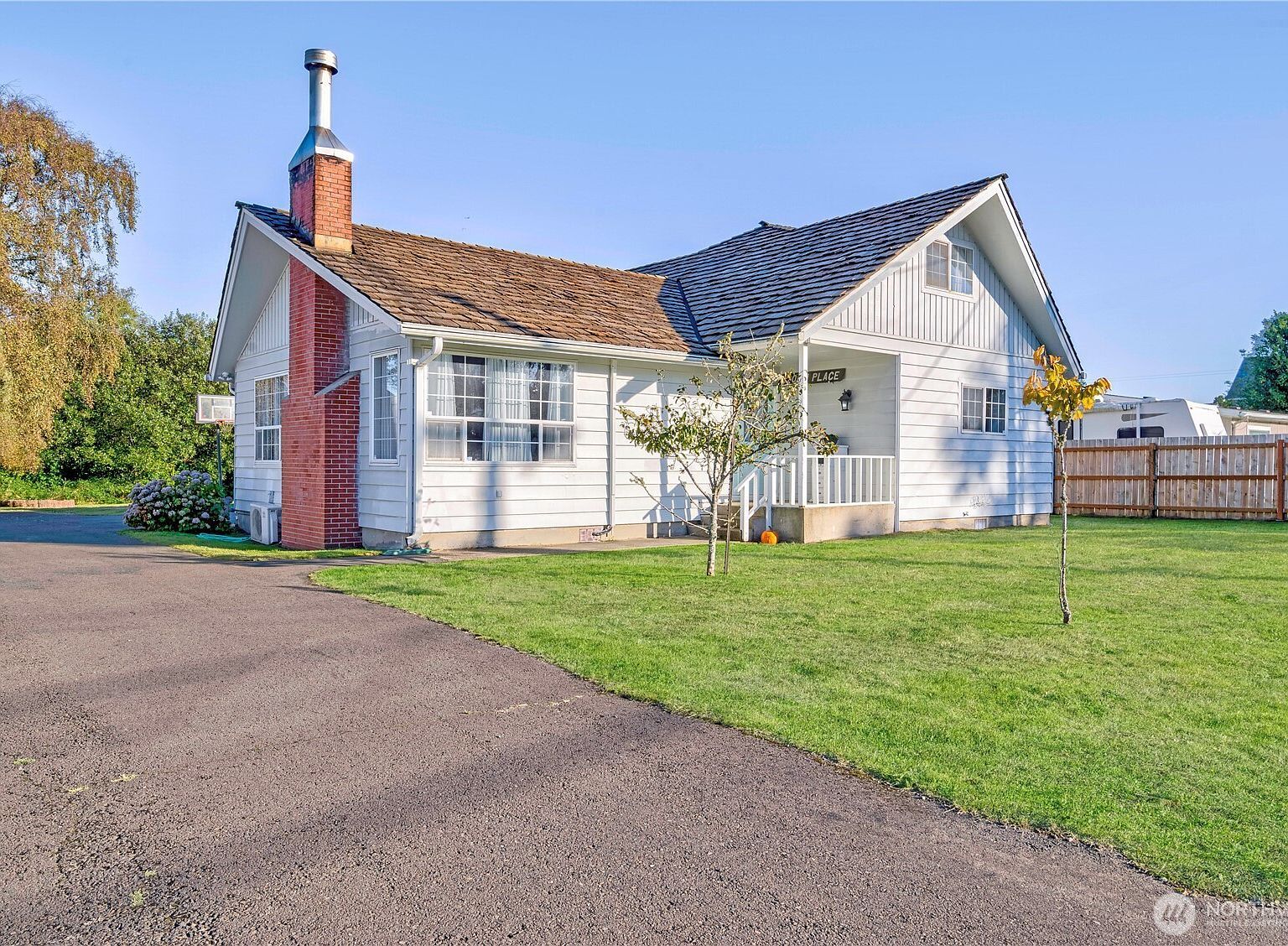 4200 N Pl Seaview, WA 98644 - Thumbnail 2