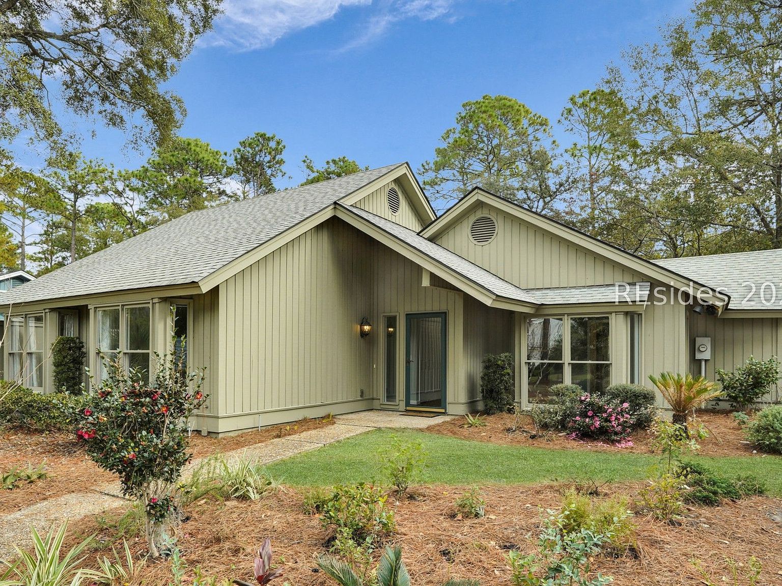 7 Trails End Rd Hilton Head Island, SC 29926 - Thumbnail 2