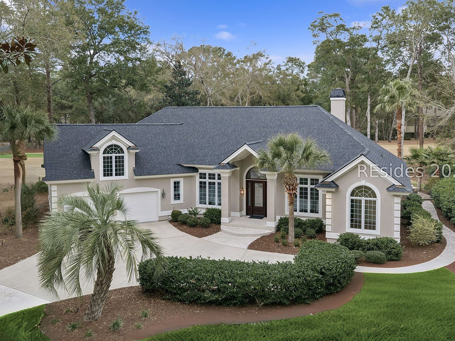 14 Chaplin Dr Hilton Head Island, SC 29926 - Thumbnail 2