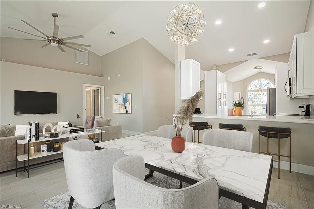 16404 Kelly Woods Dr Fort Myers, FL 33908 - Thumbnail 2