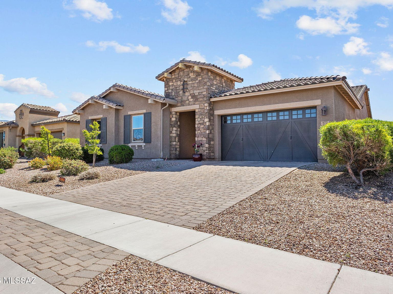 977 W Golden Barrel Ct Oro Valley, AZ 85755  | Single Family