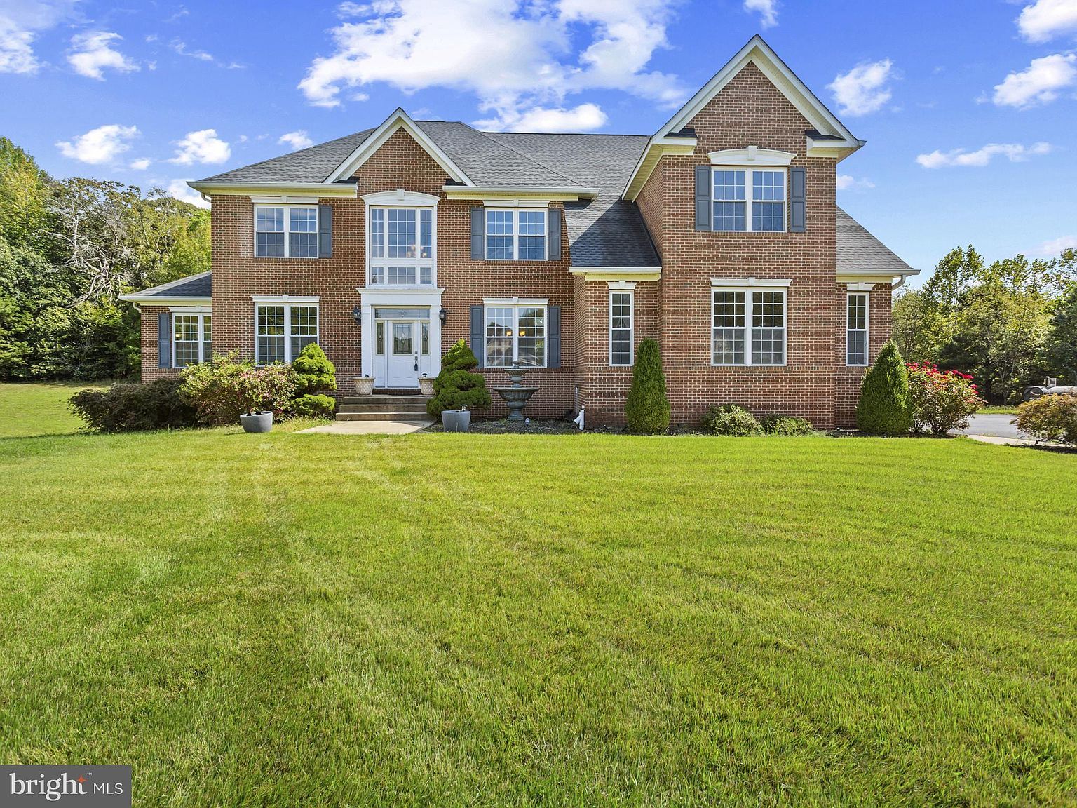 2045 Mount Pleasant Way Prince Frederick, MD 20678 - Thumbnail 2