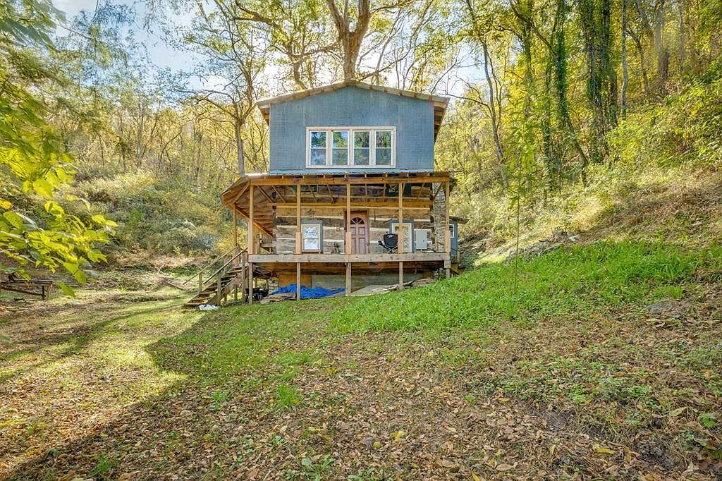 10158 River Mountain Rd Lebanon, VA 24266 - Thumbnail 2